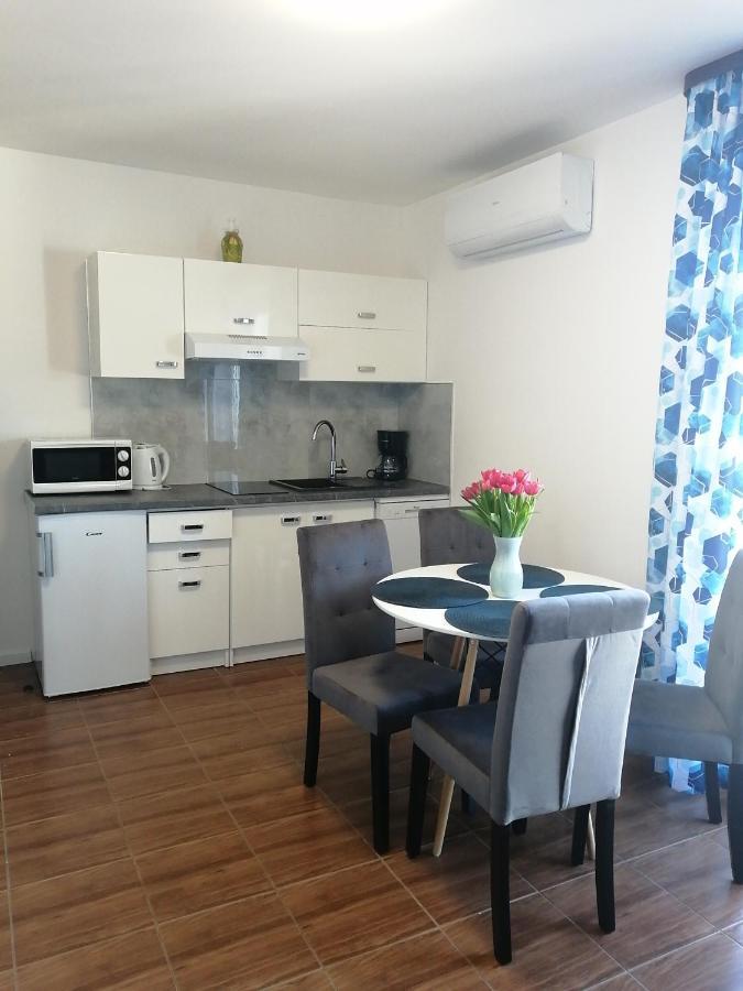 Apartamenty Wiktoria Morska18 Кузьниця Екстер'єр фото